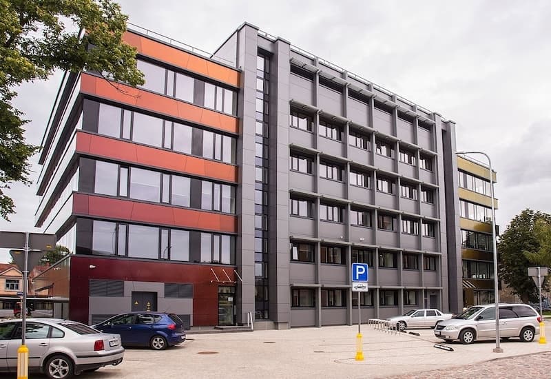 Ēkas pārbūve un teritorijas labiekārtojums